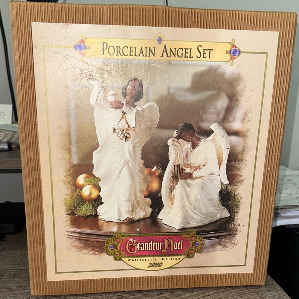 Porcelain Angel Set - White